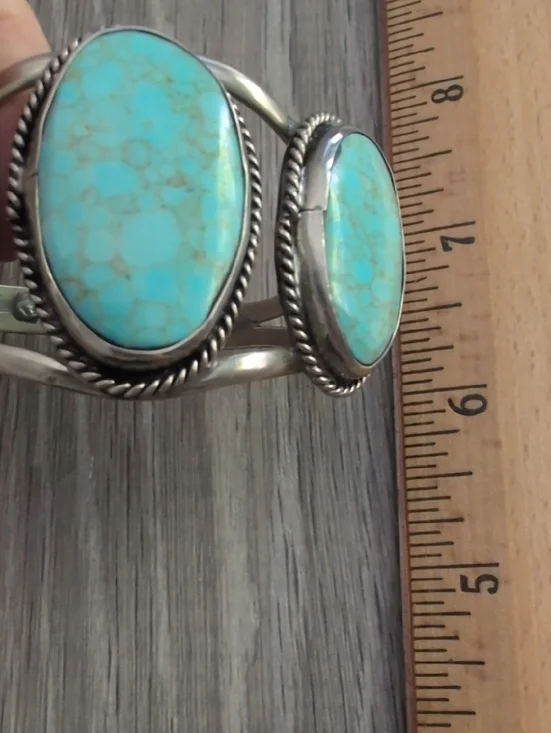 Turquoise Stone Triple Oval Silver Cuff Bracelet - Picture 3 of 4